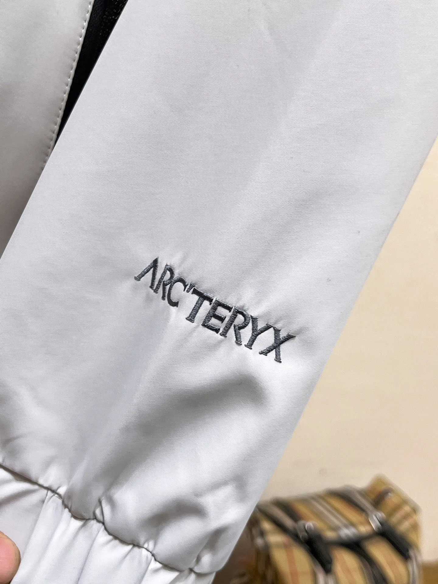 Same Style， ， 2026 New Arrival ，Original Premium Breathable ， ， ， Quality。 ， Sizes：M～3XL